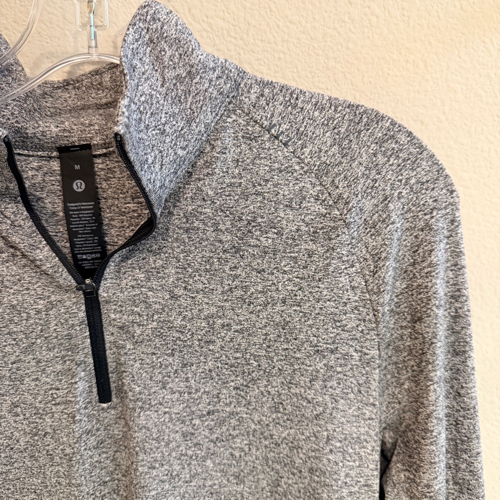 Lululemon Metal Vent Tech quarter Zip Pullover Heather Gray Running Training  M - Picture 6 of 7